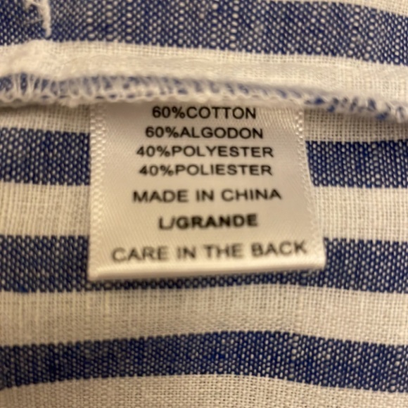 Love Tree Women’s Linen Look Shorts, Size L. Blue and White Vertical Stripes. - Picture 4 of 5